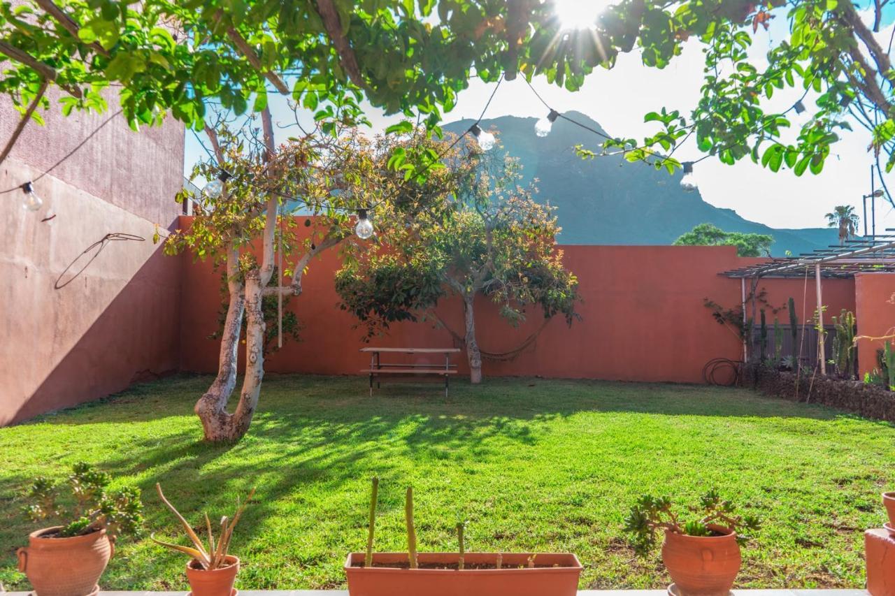 Cactus Coliving & Coworking Bed and Breakfast Arona  Exterior foto